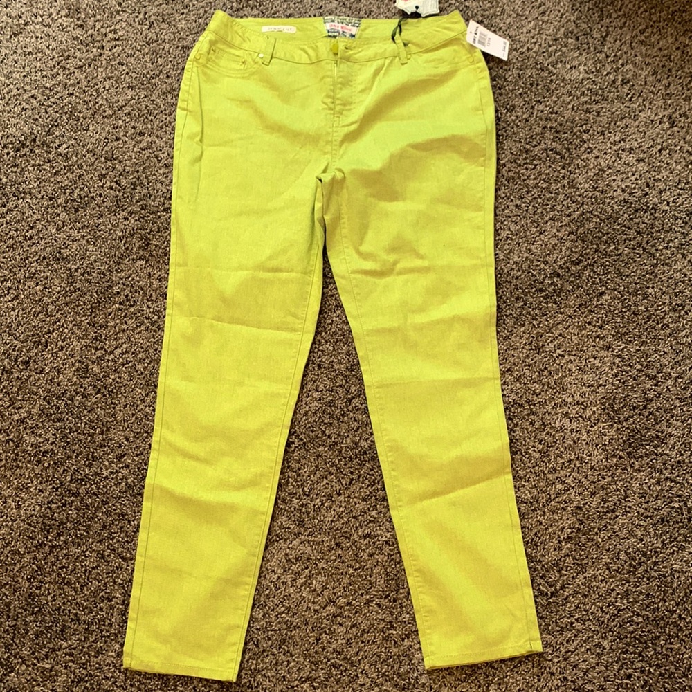 Light green pants, size 13/14, never worn